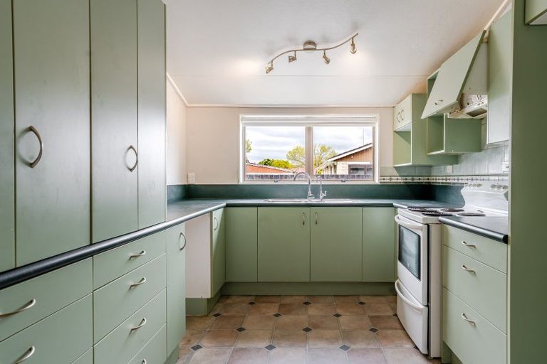 Photo of property in 6 Marybank Mews, Highbury, Palmerston North, 4412