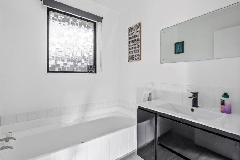 Photo of property in 21b Russell Crescent, Western Heights, Rotorua, 3015