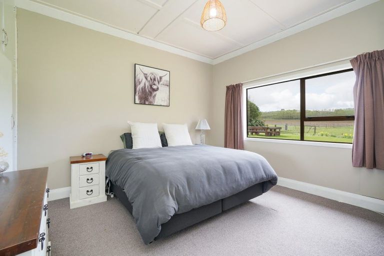 Photo of property in 164 Cameron Road, Lochiel, Winton, 9781