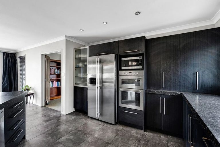 Photo of property in 50b Penrod Drive, Bell Block, New Plymouth, 4312