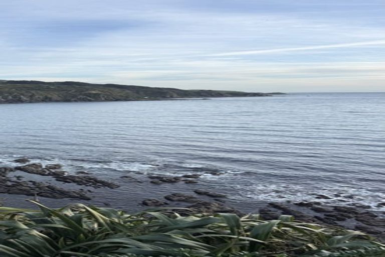 Photo of property in 27 Terrace Road, Titahi Bay, Porirua, 5022