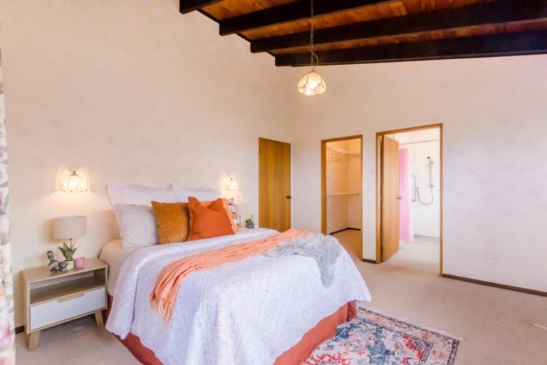 Photo of property in 68 Dixie Street, Te Horo Beach, Otaki, 5581