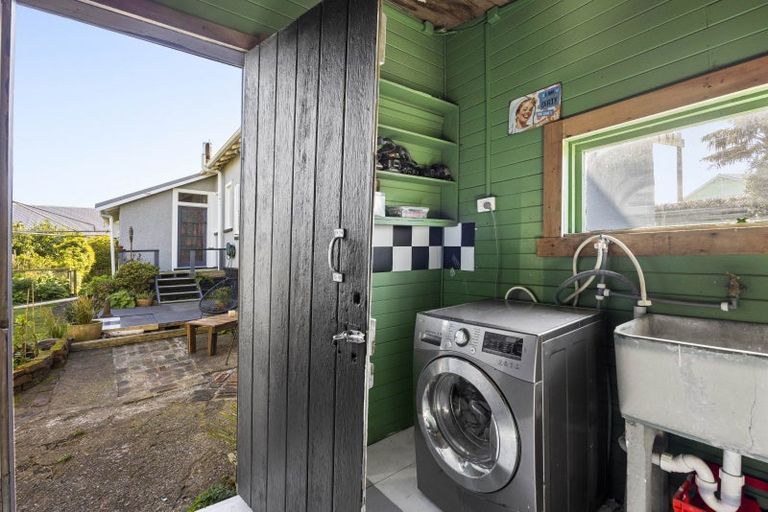 Photo of property in 21 Egmont Street, Patea, 4520