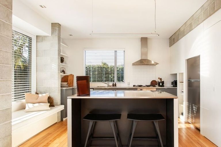 Photo of property in 8 Millbank Lane, Merivale, Christchurch, 8014