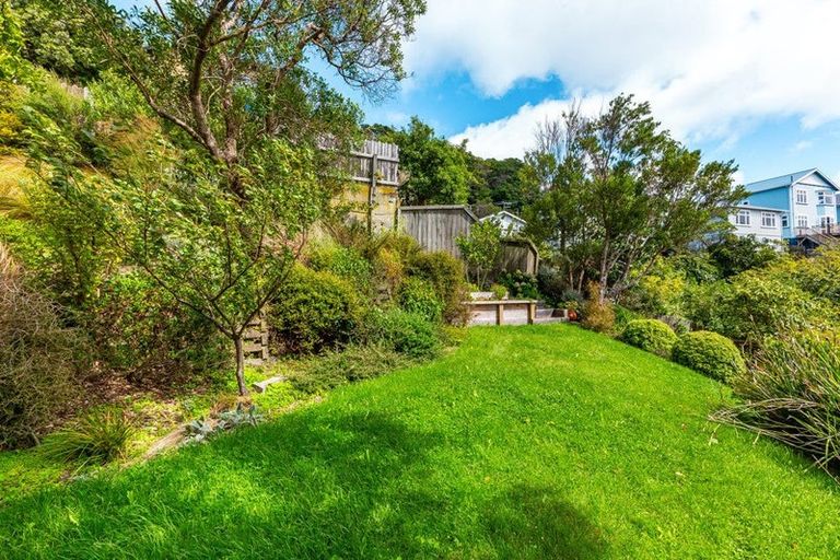 Photo of property in 21 Upper Bourke Street, Kilbirnie, Wellington, 6022