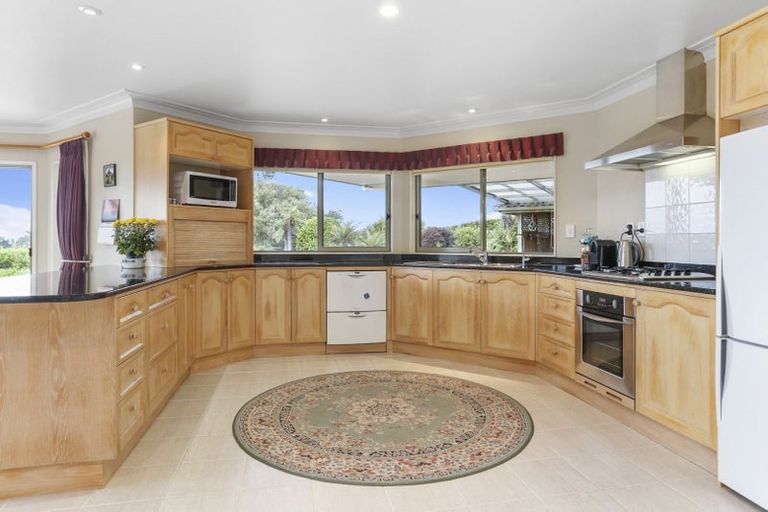 Photo of property in 726 Inland Road, Helensville, 0875