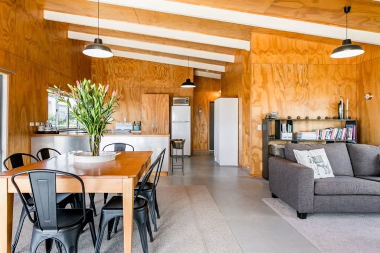 Photo of property in 61 Airini Road, Waimarama, Havelock North, 4294