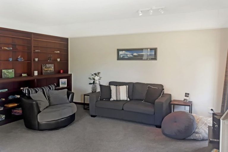 Photo of property in 25 Marsack Road, Taumarunui, 3992