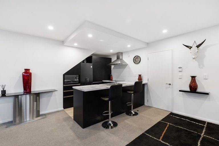 Photo of property in 74a Packe Street, Edgeware, Christchurch, 8013