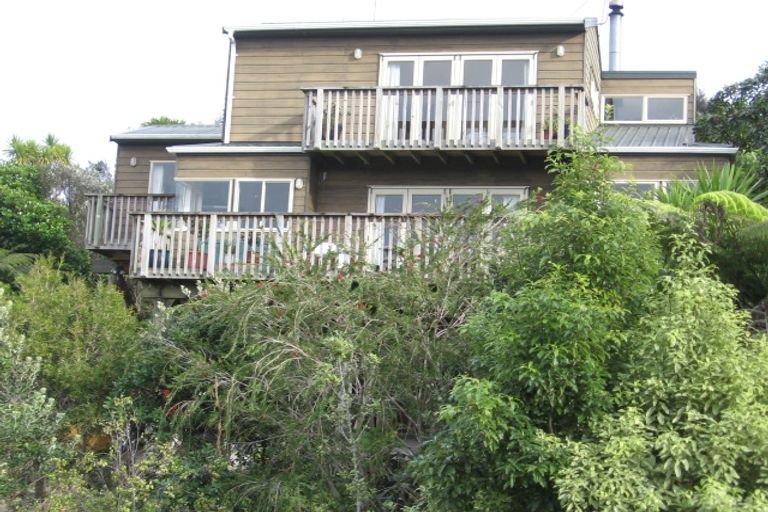 Photo of property in 47 Stillwater Crescent, Stillwater, Silverdale, 0993