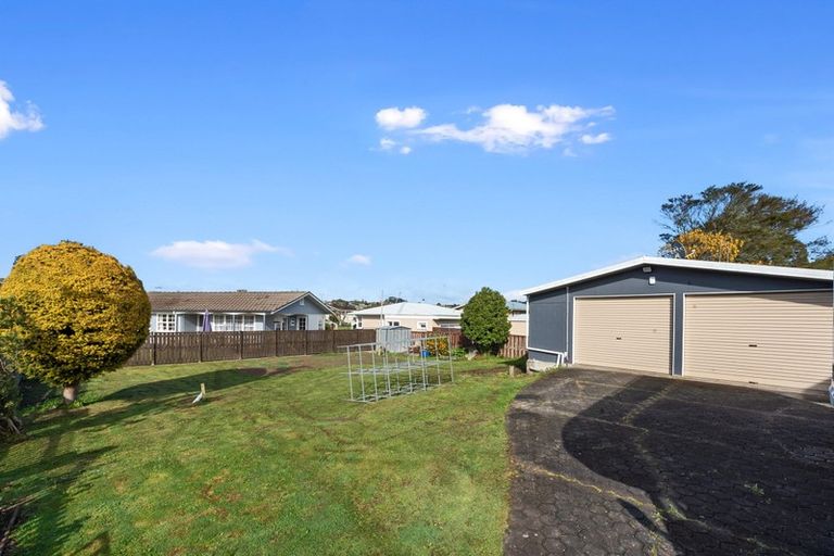Photo of property in 10 Michael Avenue, Dinsdale, Hamilton, 3204