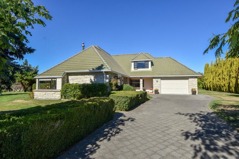 Photo of property in 26 Armstrong Avenue, Carterton, 5713