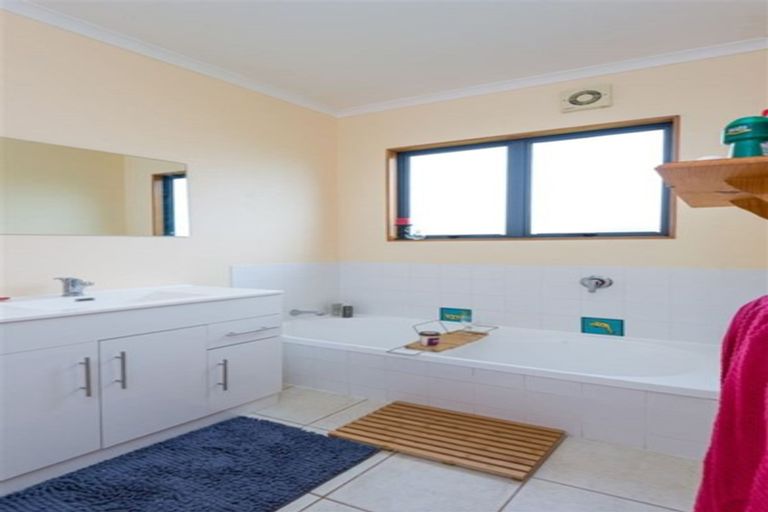 Photo of property in 72 Dalton Avenue, Te Awamutu, 3800