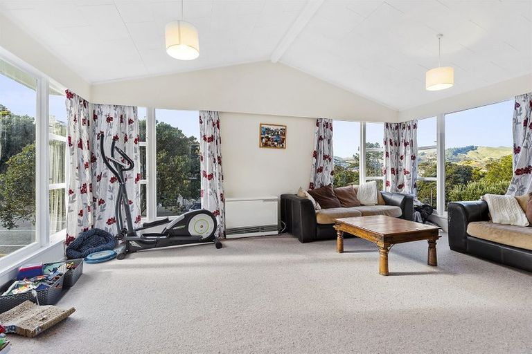 Photo of property in 56 Spinnaker Drive, Whitby, Porirua, 5024