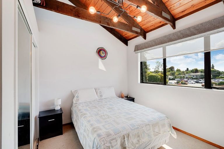 Photo of property in 2 Golf Grove, St Andrews, Hamilton, 3200