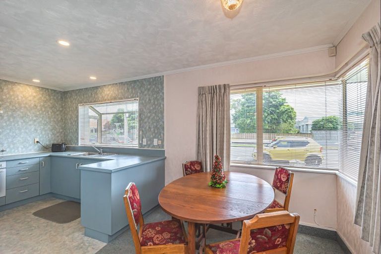 Photo of property in 28 Salisbury Street, Levin, 5510