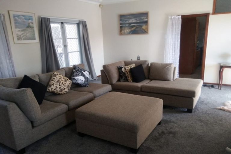 Photo of property in 47b Churchill Avenue, Manurewa, Auckland, 2102