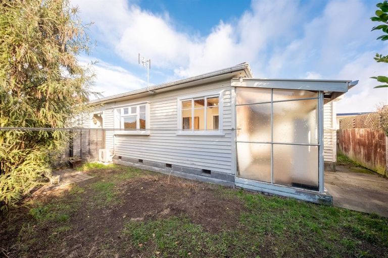 Photo of property in 20 Aorangi Road, Bryndwr, Christchurch, 8053