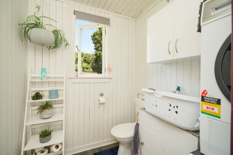 Photo of property in 28 Grant Road, Otatara, Invercargill, 9879