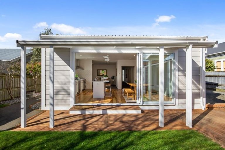 Photo of property in 31 Bay Street, Petone, Lower Hutt, 5012