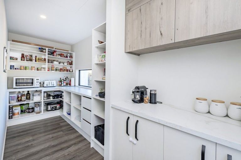 Photo of property in 12 Cedric Place, Darfield, 7510