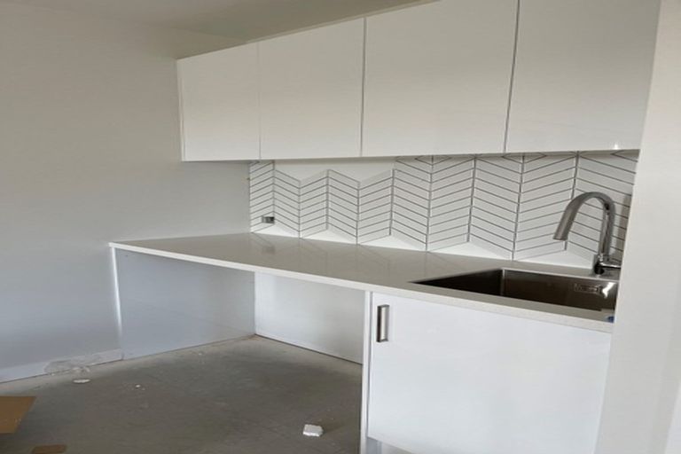 Photo of property in 27 Owaka Road, Wigram, Christchurch, 8025