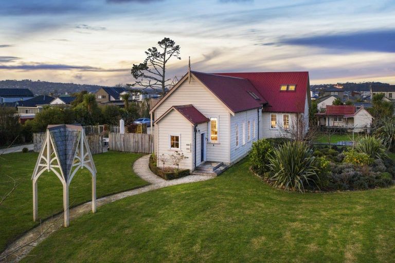 Photo of property in 7 Clarks Lane, Hobsonville, Auckland, 0618