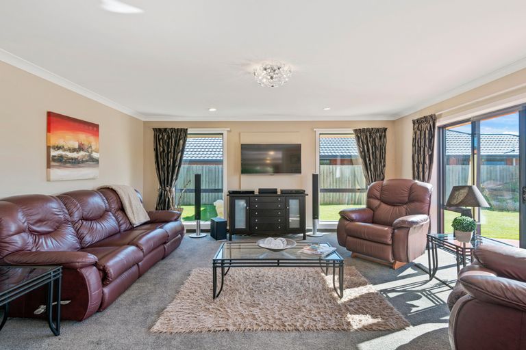 Photo of property in 7 Baldoyle Way, Casebrook, Christchurch, 8051