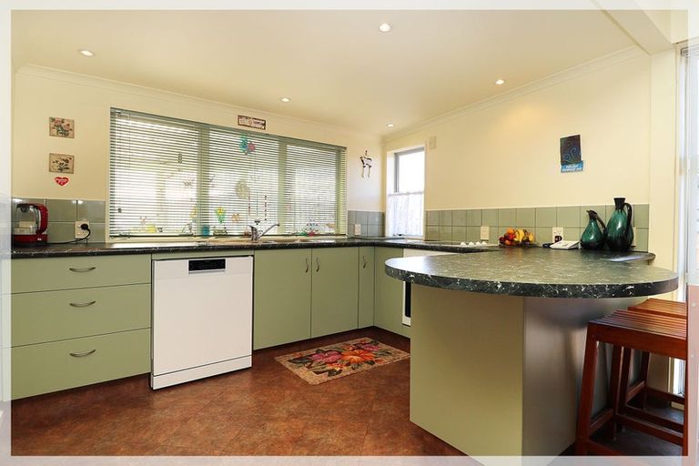 Photo of property in 23 Cook Street, Foxton, 4814