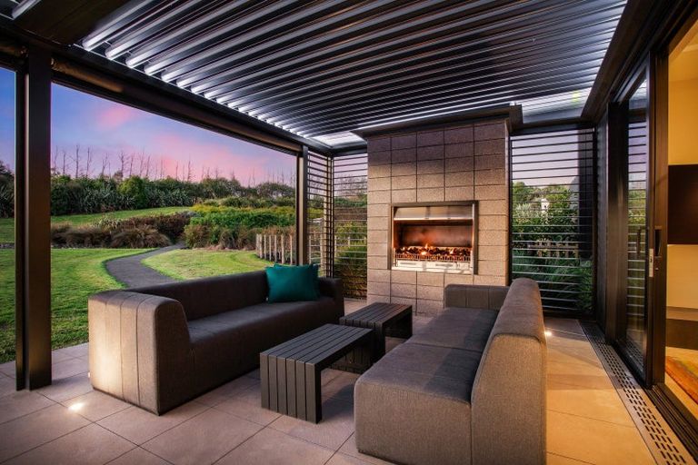 Photo of property in 50 Palliser Downs Drive, Wainui, Silverdale, 0994