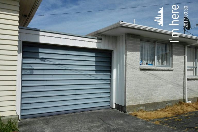 Photo of property in 96a Waiwhetu Road, Waterloo, Lower Hutt, 5011
