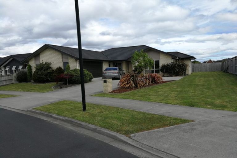 Photo of property in 11 Trauzer Place, Flagstaff, Hamilton, 3210