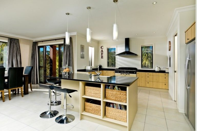 Photo of property in 41 Rautahi Terrace, Redvale, Albany, 0792