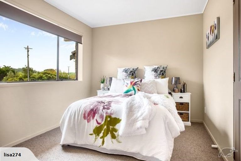 Photo of property in 1218 State Highway 16, Waimauku, 0883