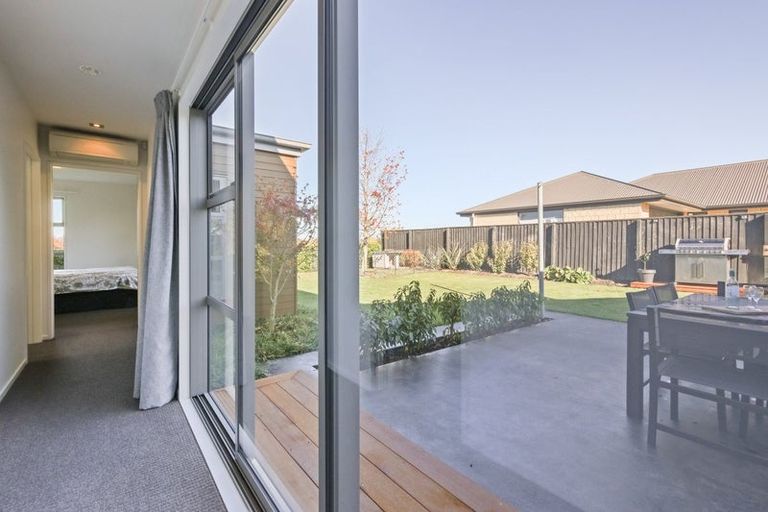 Photo of property in 60 Huntingdon Drive, Rangiora, 7400