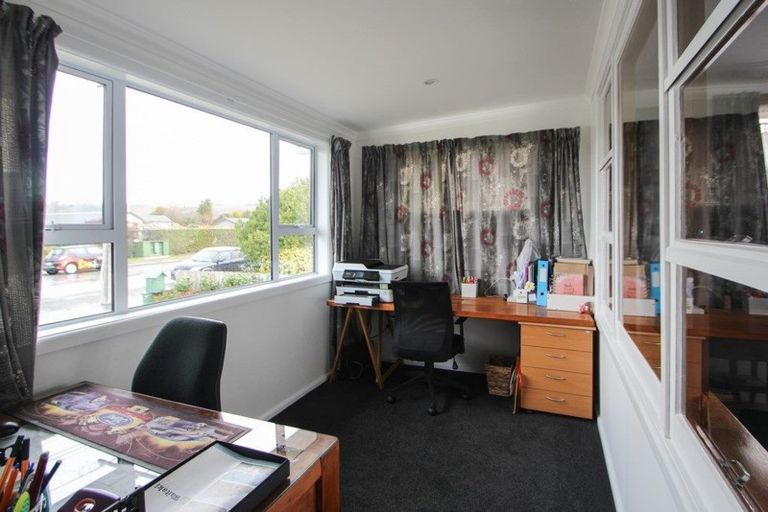 Photo of property in 8 Fernbrook Road, Oamaru North, Oamaru, 9400