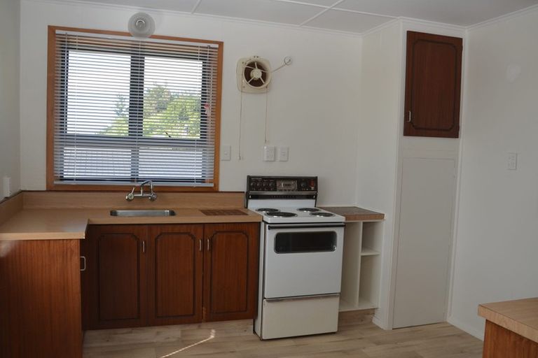 Photo of property in 1 Ettrick Street, Glenross, Dunedin, 9011