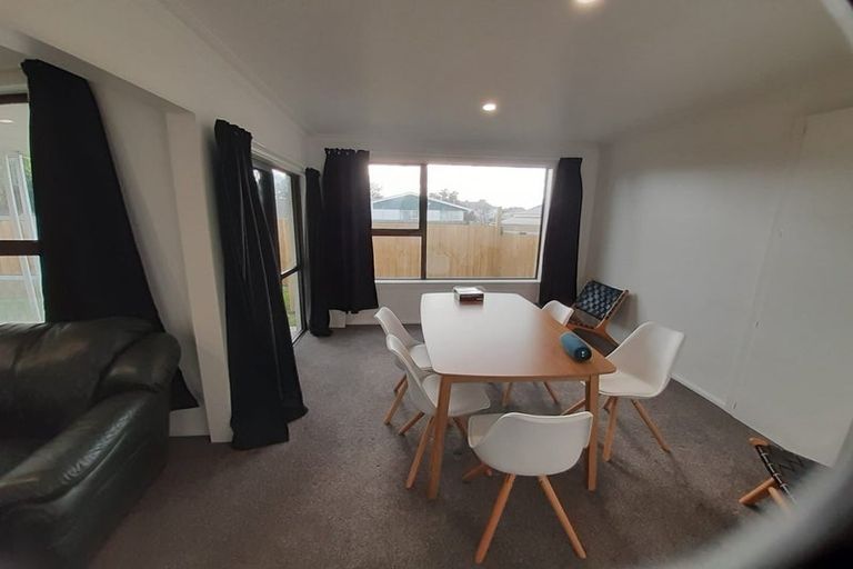 Photo of property in 15 Lochee Road, Upper Riccarton, Christchurch, 8041