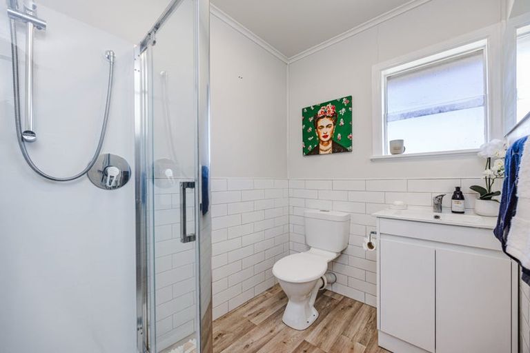 Photo of property in 4/6a View Road, Papakura, 2110