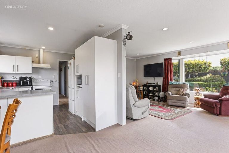 Photo of property in 16 Matthews Street, Kaiapoi, 7630