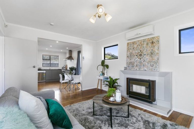 Photo of property in 9 Mckay Street, Wainuiomata, Lower Hutt, 5014