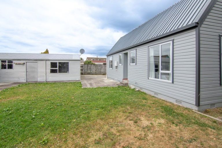 Photo of property in 53 Kaimanawa Street, Kelvin Grove, Palmerston North, 4414