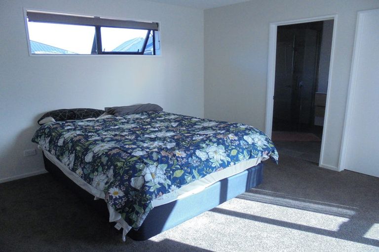 Photo of property in 5 Wykes Place, Amberley, 7410