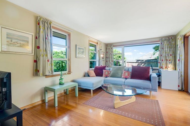 Photo of property in 33 Staffa Street, Woolston, Christchurch, 8062