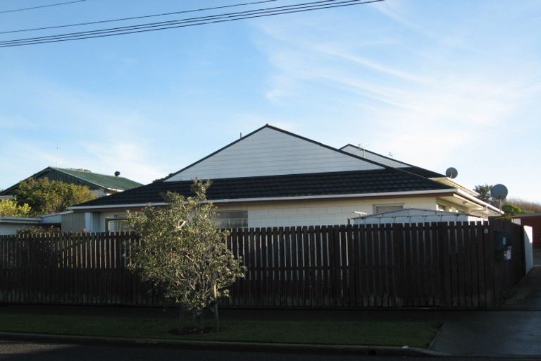 Photo of property in 4/8 Lonsdale Street, New Brighton, Christchurch, 8083