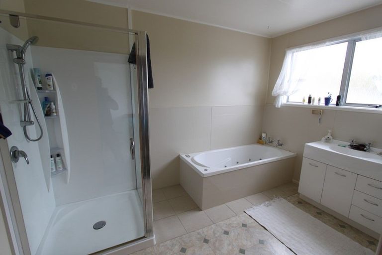 Photo of property in 110 Bruce Road, Momona, Outram, 9073