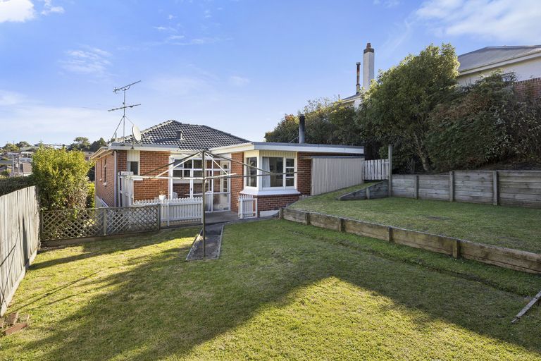Photo of property in 7 Elliot Street, Andersons Bay, Dunedin, 9013