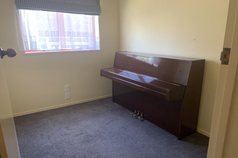 Photo of property in 1/990 Bank Street, Te Awamutu, 3800