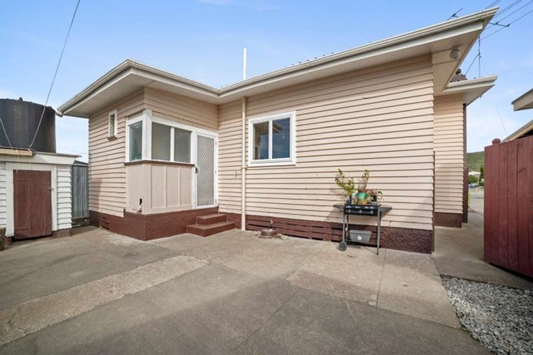 Photo of property in 218 Wainui Road, Kaiti, Gisborne, 4010