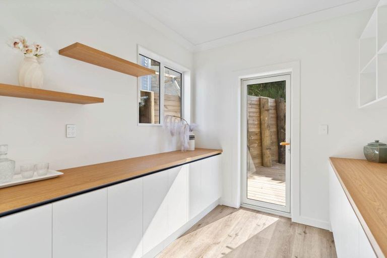 Photo of property in 35 Pacific Heights Road, Orewa, 0931